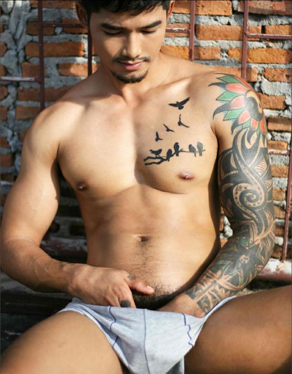 MAN-OMG-4---Chai-Charlee